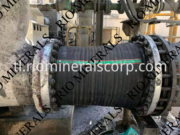 side-tensioned rubber screen media for aggregate pegging blinding